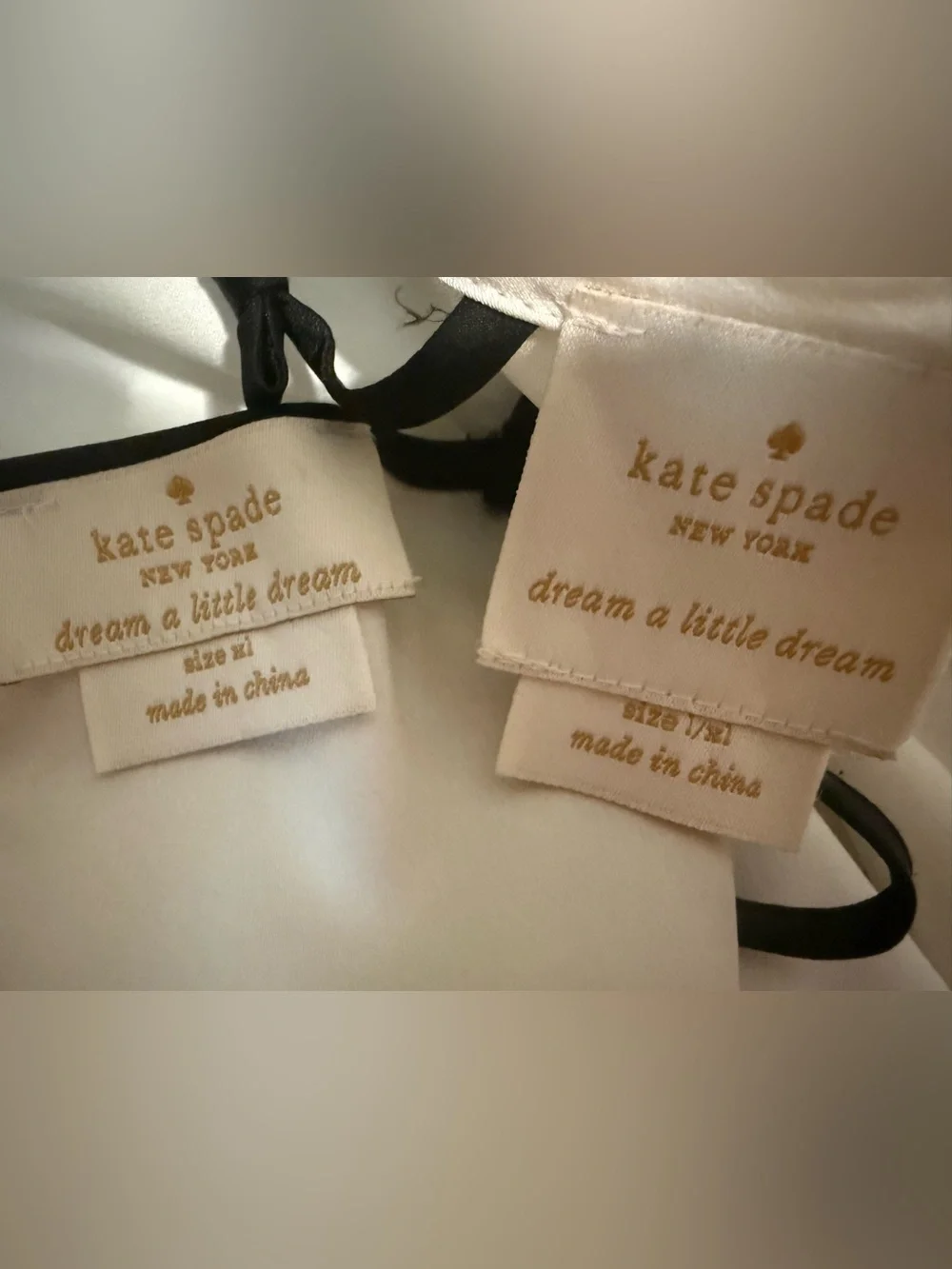 Kate Spade 2piece set- Mrs. bridal nightgown/robe -white with black piping (xl)